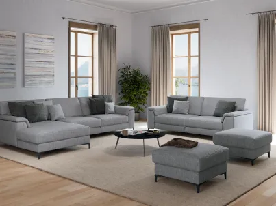 Pouf dalla forma quadrata Fillmore in tessuto con piedini in metallo di Febal
