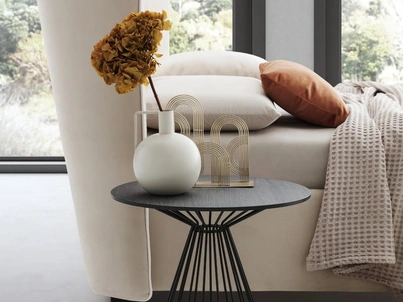 Tavolino Renee con top in legno di Rovere e base in metallo di Le Comfort