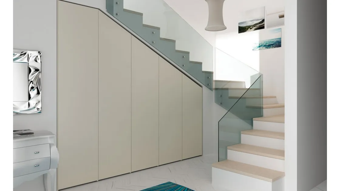 Armadio con ante battenti su misura per sottoscala in laminato e laccato AM10 Moretti Compact