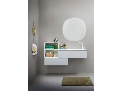 Mobile da bagno sospeso in laccato bianco opaco e top in Corian Memento 04 di Birex
