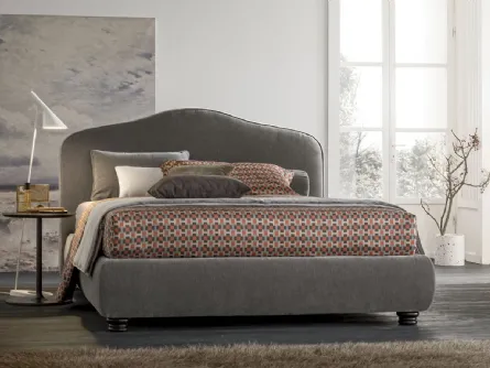 Letto in tessuto con testiera sagomata Althea di V&Nice