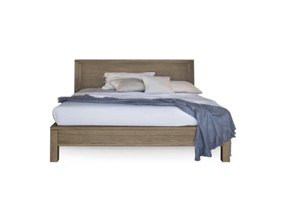 Letto in legno con testiera Quadra di Devina Nais