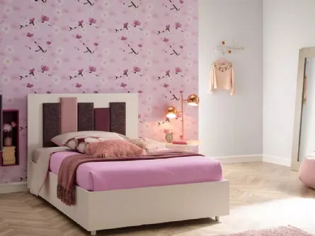 Letto ad una piazza e mezza in melaminico bianco e testiera originale con inserti in tessuto imbottito SC108 di Moretti Compact