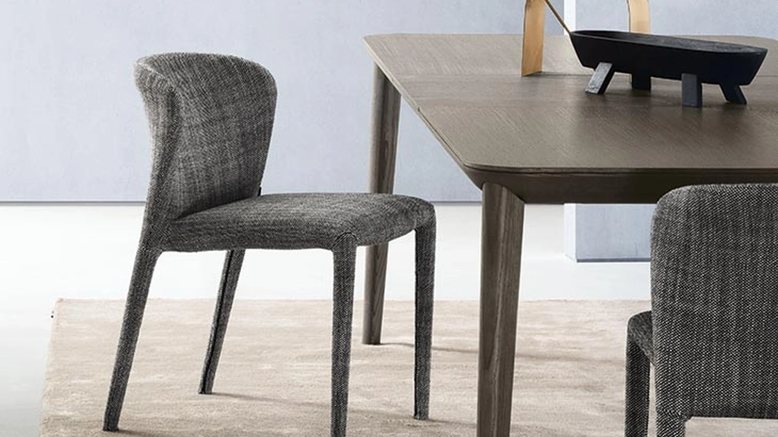 Sedia Karol in tessuto di Alf Da Frè