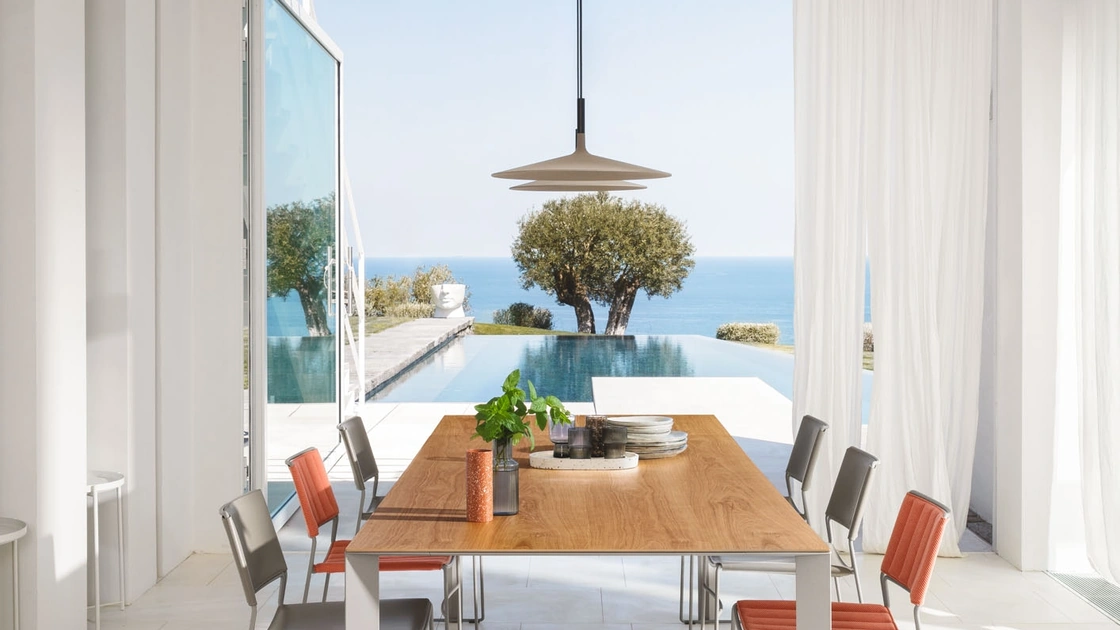 Sedia in tessuto Slim di Midj