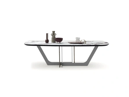 Tavolo Piano Cosmopolitan My Glass di Devina Nais