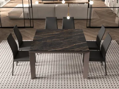 Tavolo quadrato allungabile in cristallo ceramica con base in metallo Metrò Quadro di Ozzio