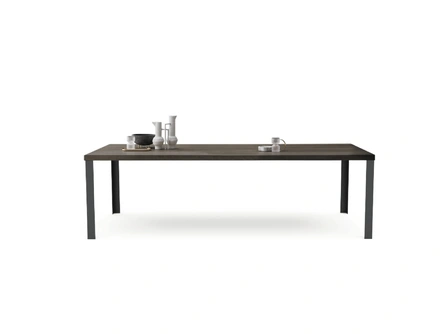 Tavolo Piano Wood di Devina Nais
