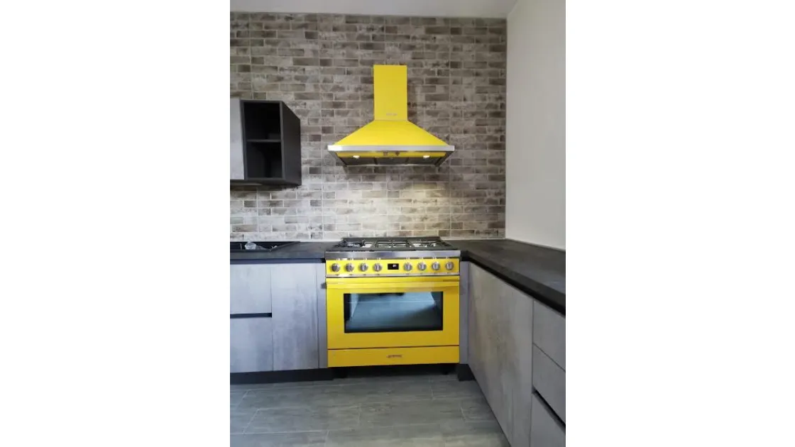 Cucina Febal Modula Stile Industrial a Catania: Carattere e Design Unico