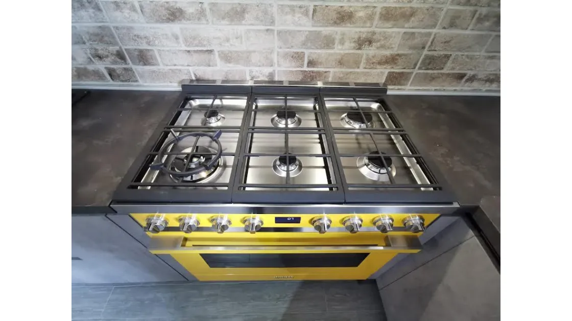 Cucina Febal Modula Stile Industrial a Catania: Carattere e Design Unico