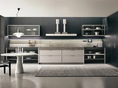 Cucina Design lineare KLab 02 con frontali in Laccato opaco Grigio Nuage di Ernestomeda