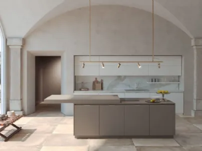 Cucina moderna con isola in laccato opaco Era 01 di Febal Casa