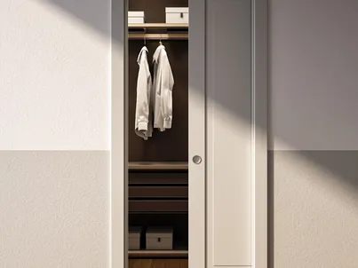 Porta a scomparsa per interni And in laccato opaco di Albed